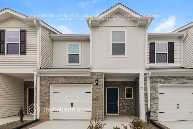 Building Photo - 707 Hilton Pk Lp