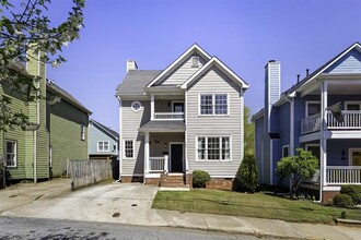Building Photo - 78 Crumley St SE