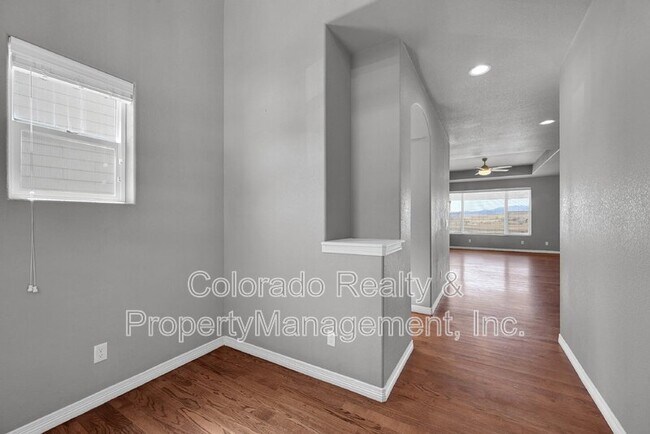 Building Photo - 7646 Bigtooth Maple Dr