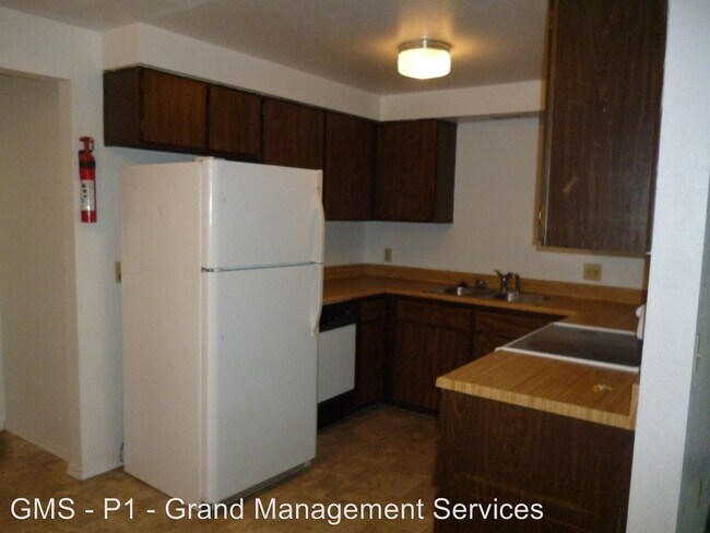 Foto del edificio - 3926 Edgewood Dr