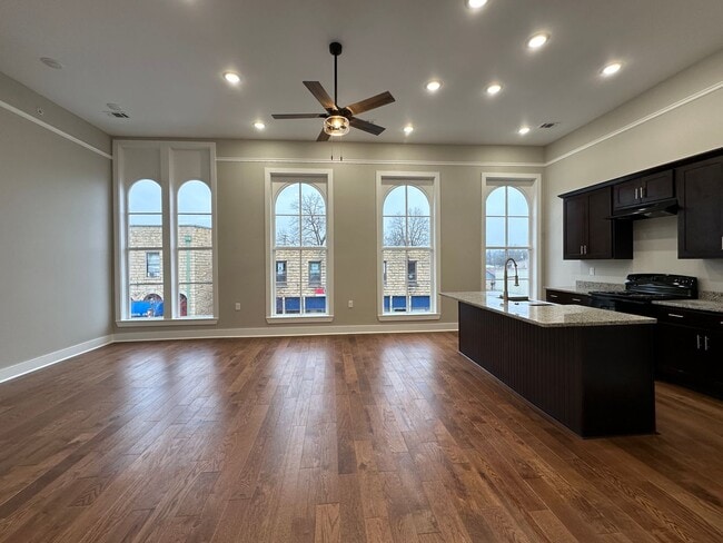 Foto del edificio - Top of the Line Apartments in Batesville