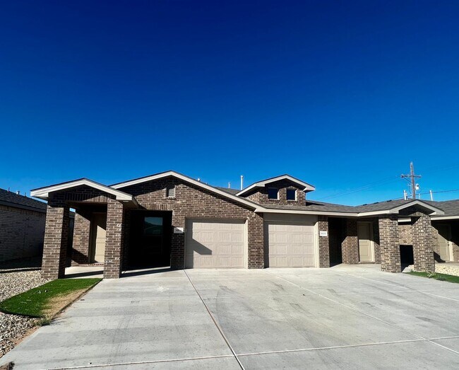Foto del edificio - Upland West - 3404 Tiffin Ave