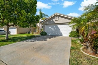 Building Photo - 26678 Silver Oaks Dr