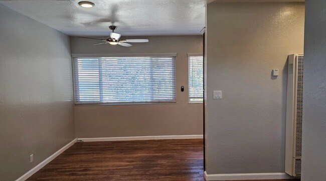 Foto del edificio - 2318 San Juan Ave