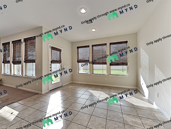 Building Photo - 4 br, 3 bath House - 15707 Huddleston Dr