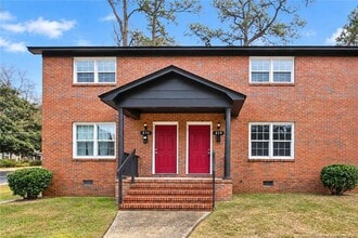 Building Photo - 830 Pilot Ave