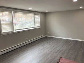 Building Photo - 1104 Rice Ave
