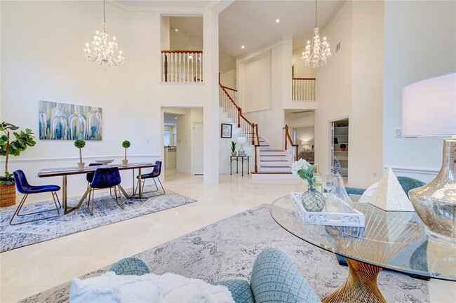 Building Photo - 13515 N Tracewood Bend
