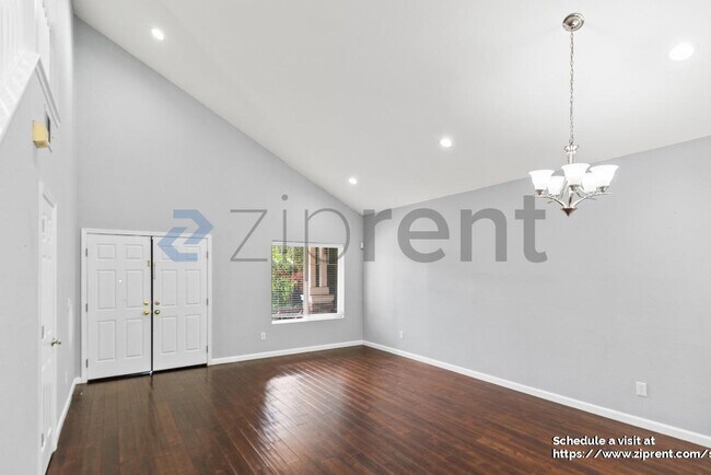 Foto del edificio - 4755 Fawn Way