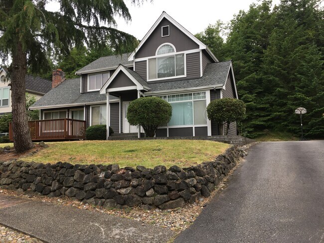 Building Photo - 7967 Rooney Rd Nw