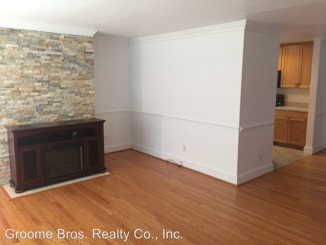 Building Photo - 3 br, 2 bath House - 3211 Dancer Road