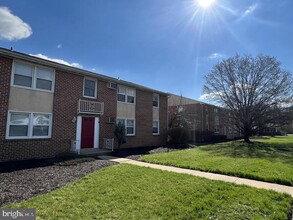 Building Photo - 2051 N Susquehanna Trail