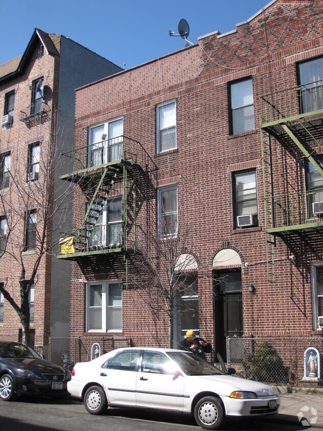 Foto del edificio - 25-54 35th St