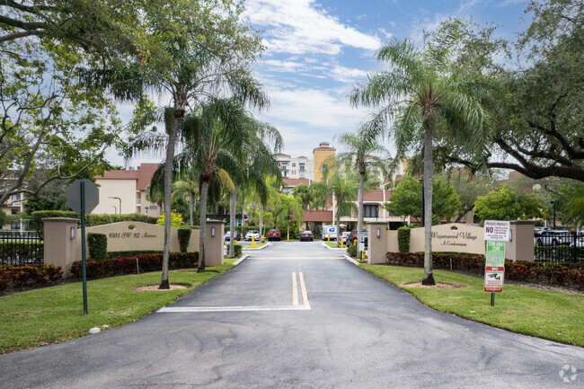 Entrance - Wisperwood Village Condominiums