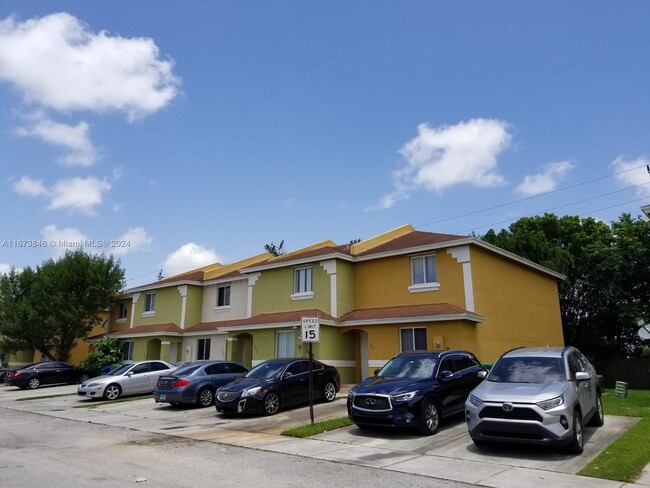 Foto del edificio - 2282 NW 136th Terrace