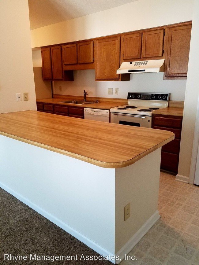 Building Photo - 1511 Creekwood Ct