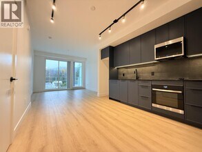 Building Photo - 3055 Murray St