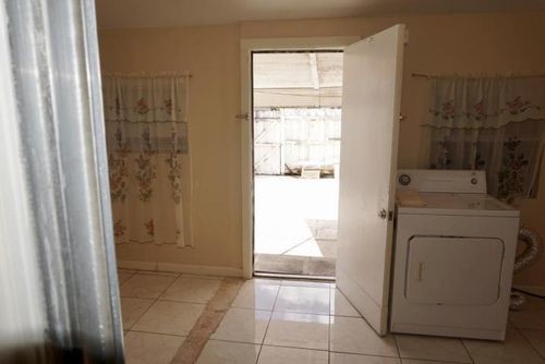 Foto del edificio - 5845 S 37th Ct