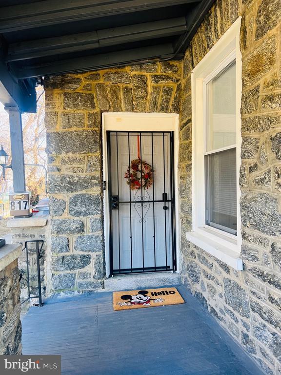 Building Photo - 817 N 63rd St