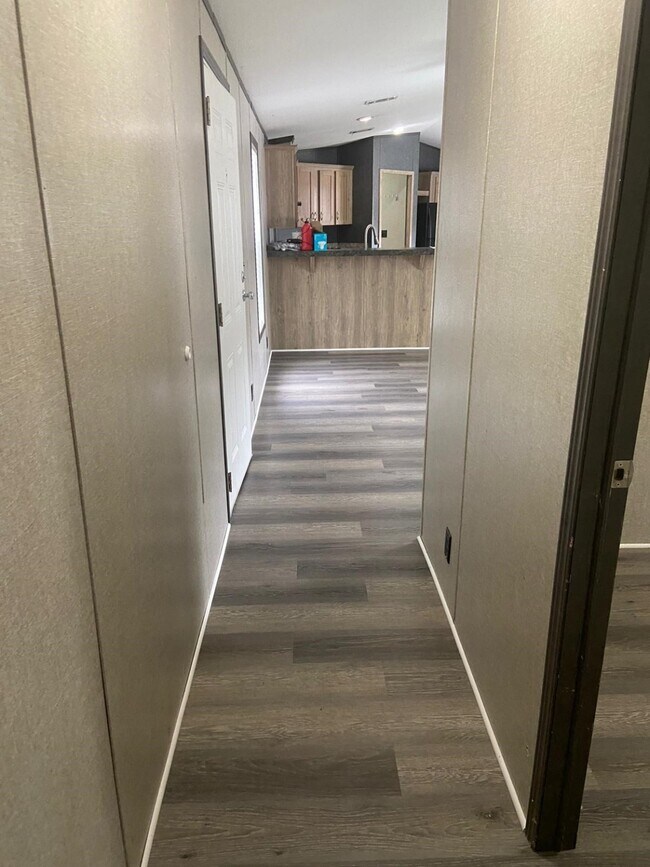 Foto del edificio - 16303 Dundee Rd