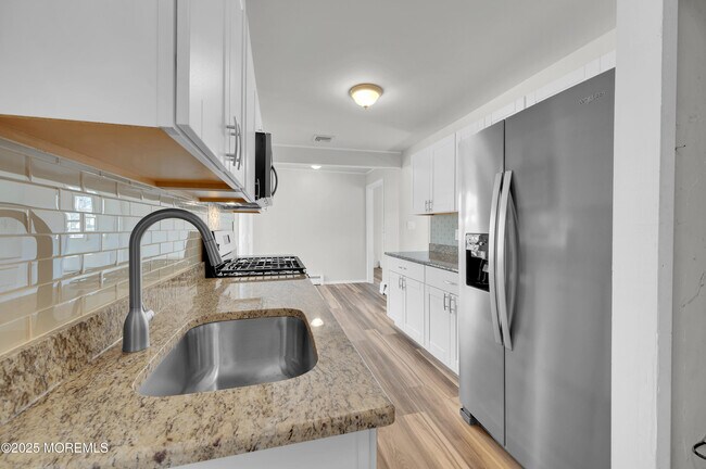 Foto del edificio - 251 Sprucewood Dr