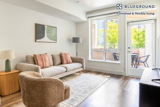 Building Photo - 85 Cleaveland Rd