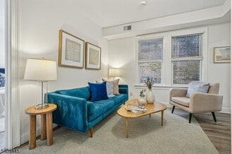 Building Photo - 9 Wheeler St