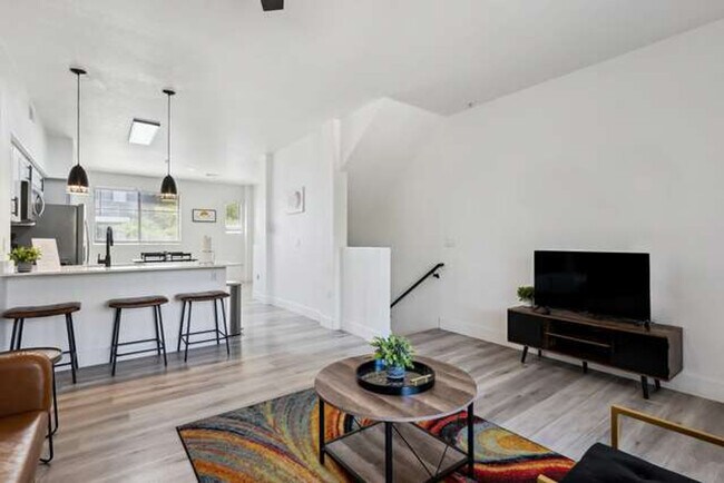 Foto del edificio - 6610 N 93rd Ave