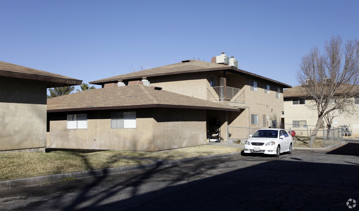 Foto del edificio - 1261 Barstow Rd