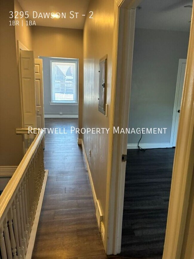 Foto del edificio - 3295 Dawson St