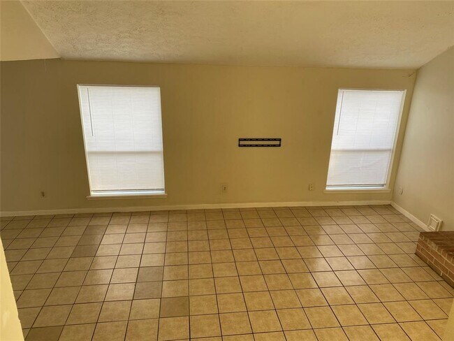 Building Photo - 6851 Caddo Lake Ln