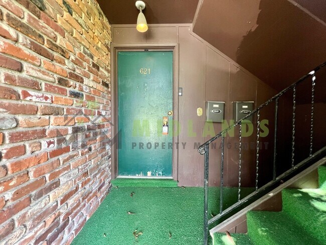 Foto del edificio - 621 Henderson St