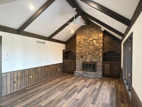 Building Photo - 1312 NW 6th St