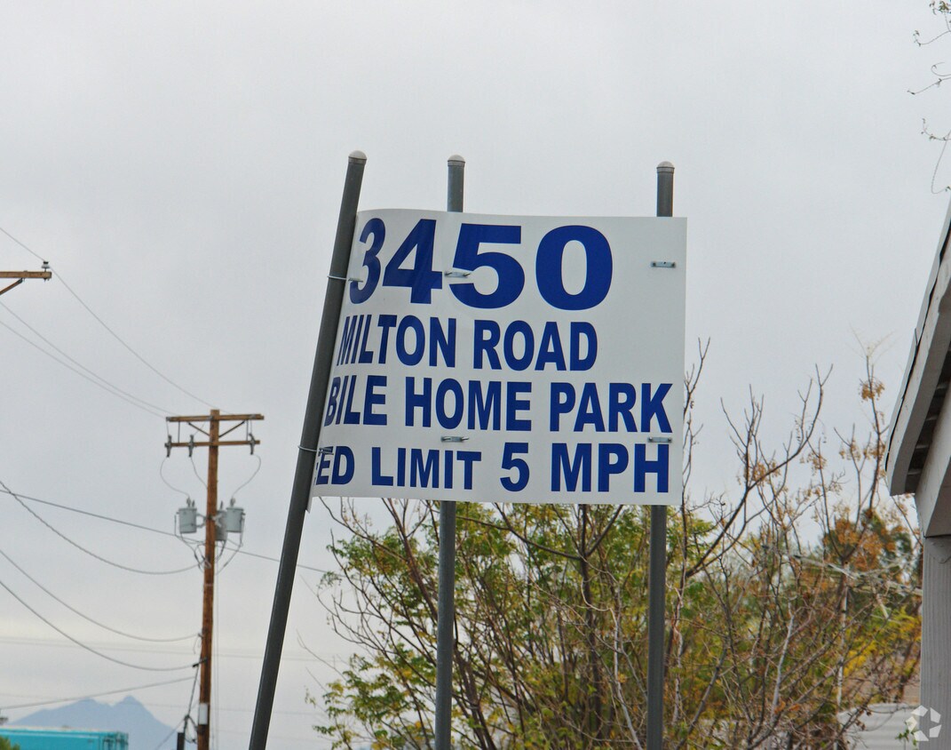 Foto del edificio - 3450 E Milton Rd