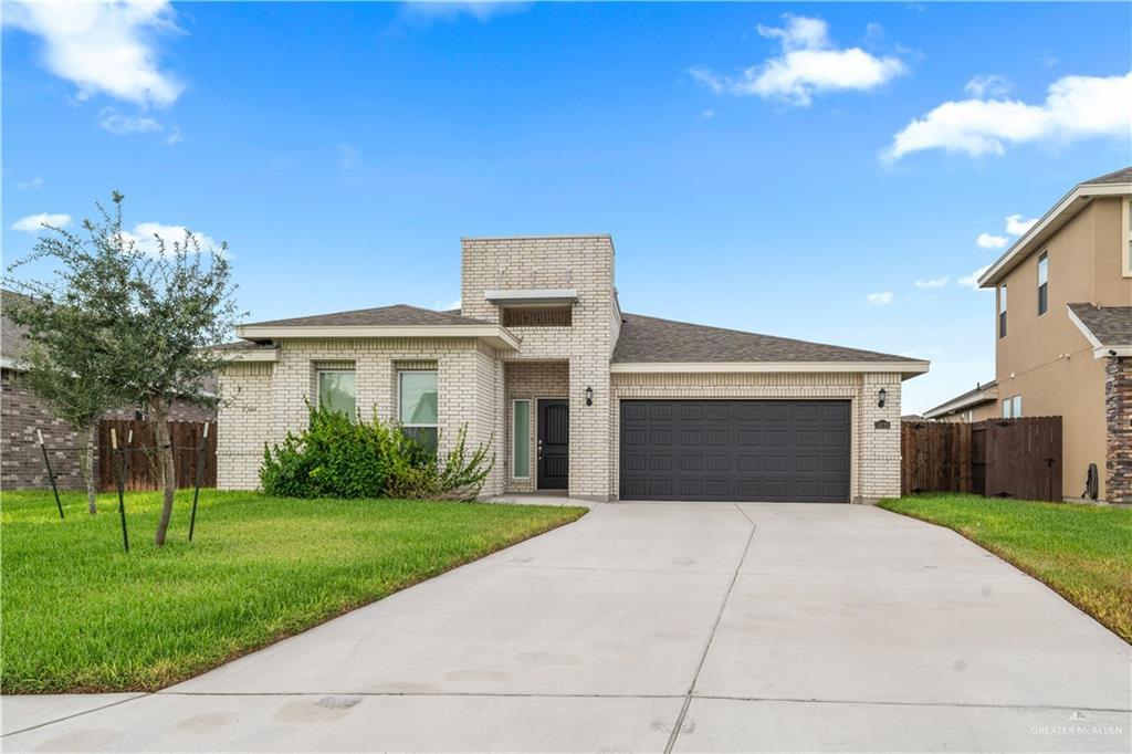 Foto principal - 14122 Wichita Falls Ln