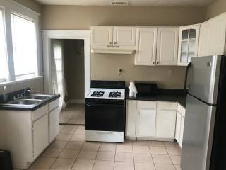 Building Photo - 1478 S Willett St