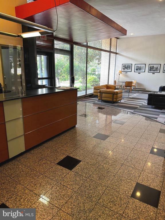Foto del edificio - 1711 Massachusetts Ave NW