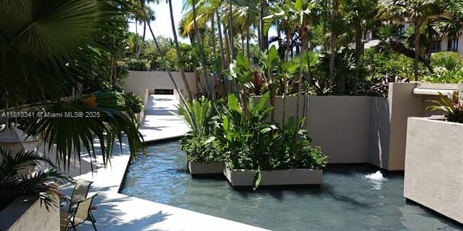 Photo - 251 Crandon Blvd Apartment