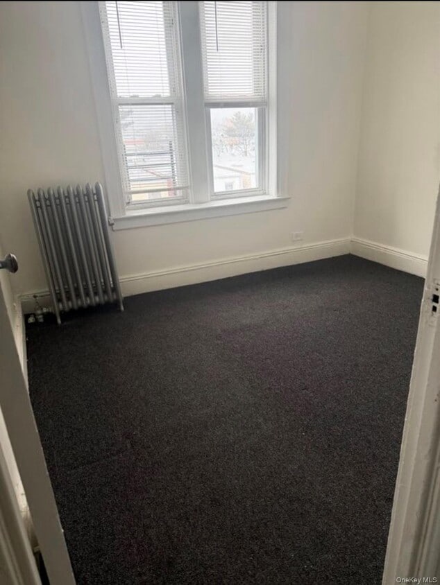 Foto del edificio - 74-11 88th Rd