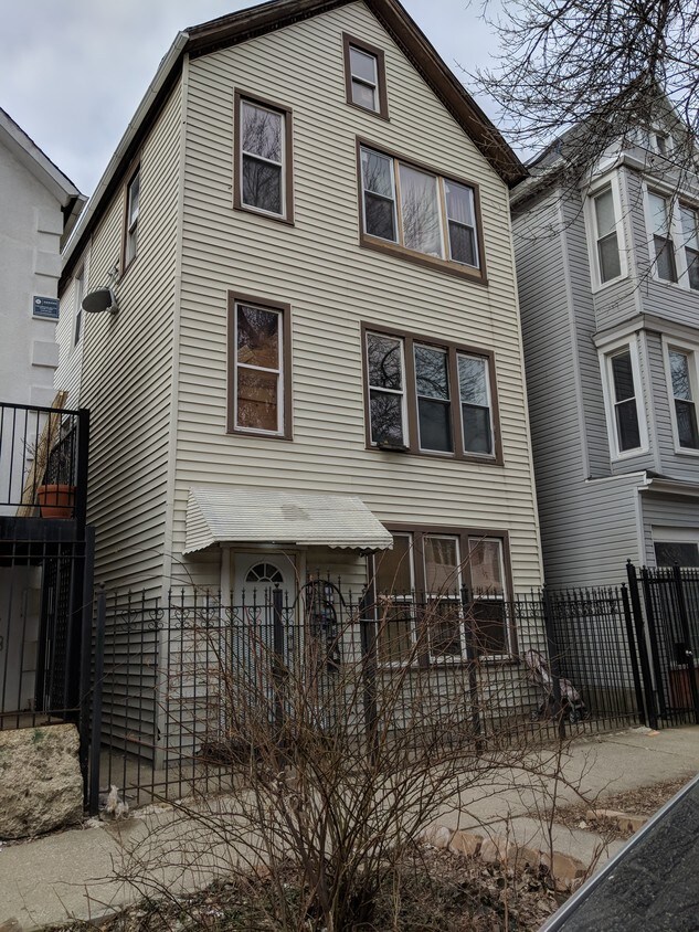 1646 N Artesian Ave Unit 2 f, Chicago, IL 60647  