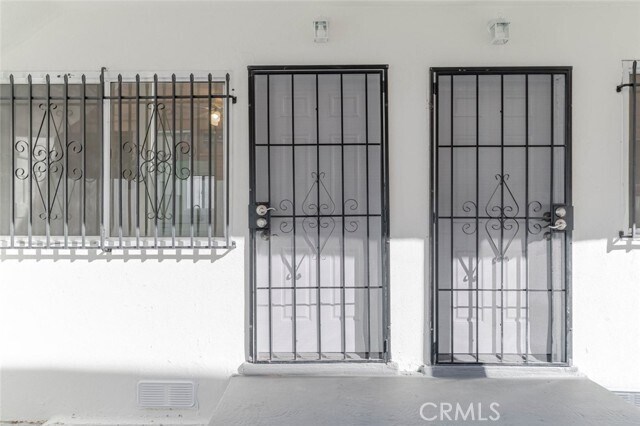 Foto del edificio - 1116 S Berendo St