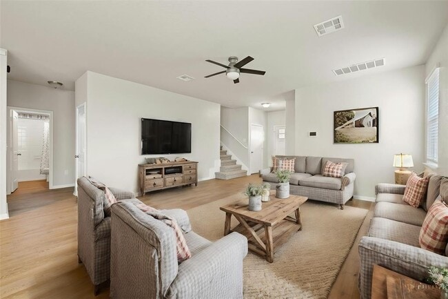 Building Photo - 509 Dubina Ave