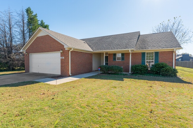 Building Photo - 290 Stone Hill Dr
