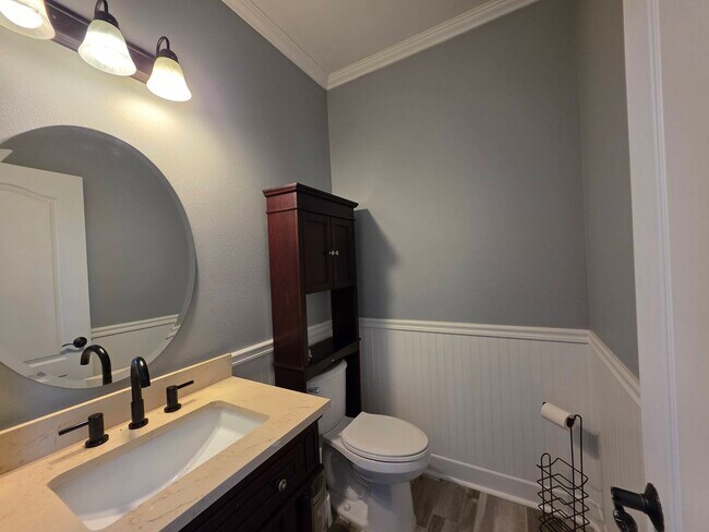 Foto del edificio - 4916 Laredo Dr