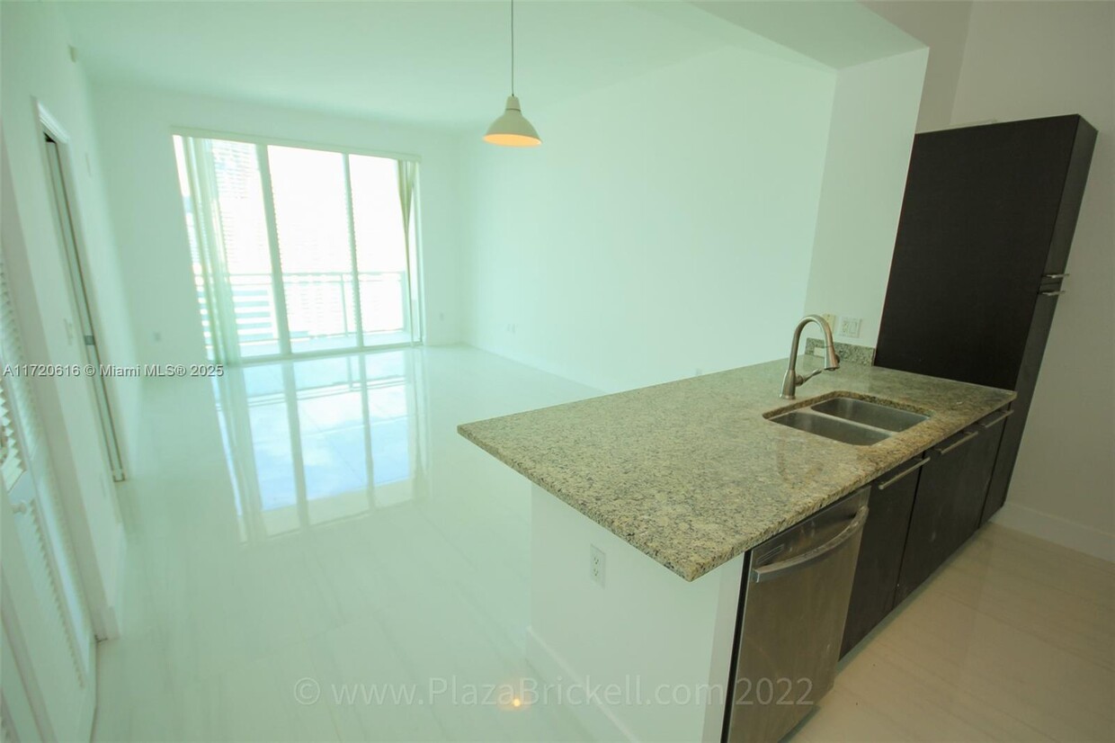 Foto principal - 950 Brickell Bay Dr