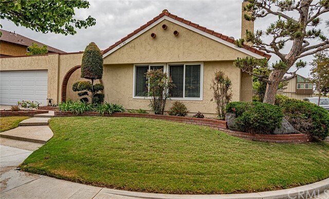 Primary Photo - 4154 Via Verde