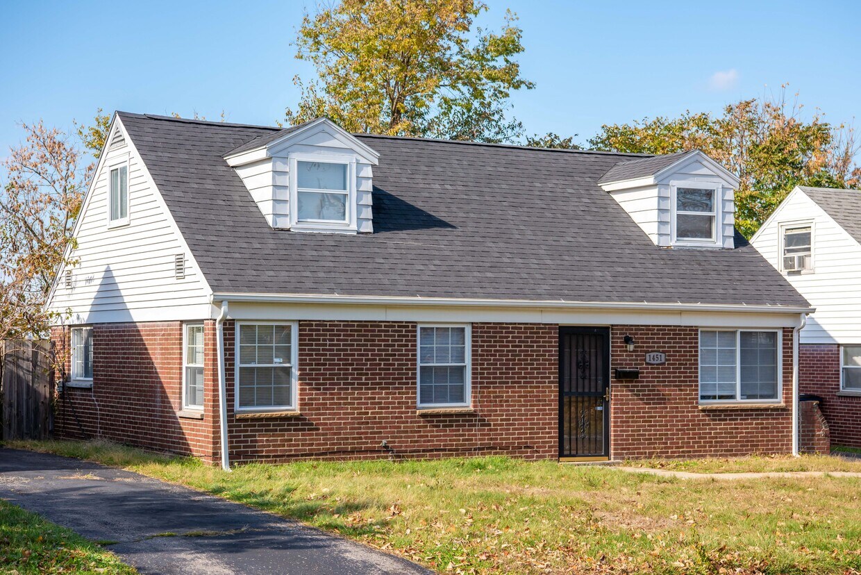 1451 Pershing Blvd, Dayton, OH 45410 House for Rent in Dayton, OH