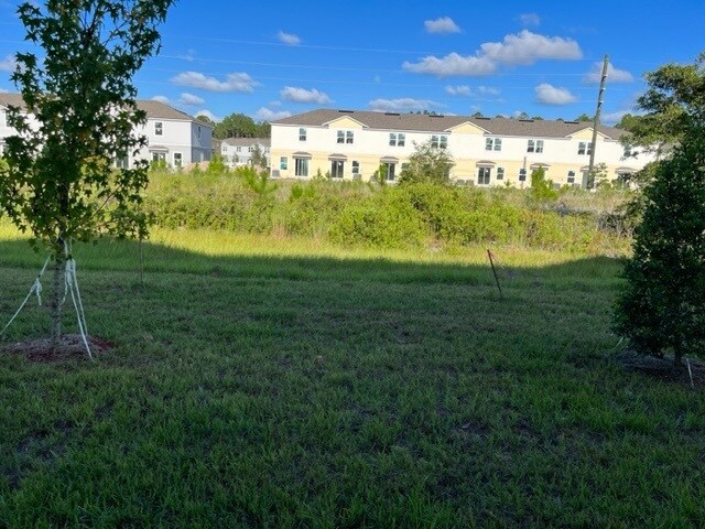 Building Photo - 120 Java Ln