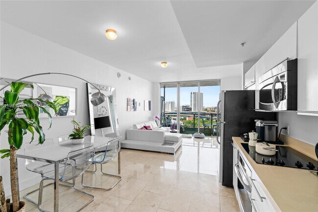 Foto del edificio - 90 SW 3rd St