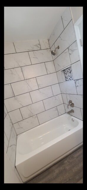 Foto del edificio - 6101 Greenvale Pkwy
